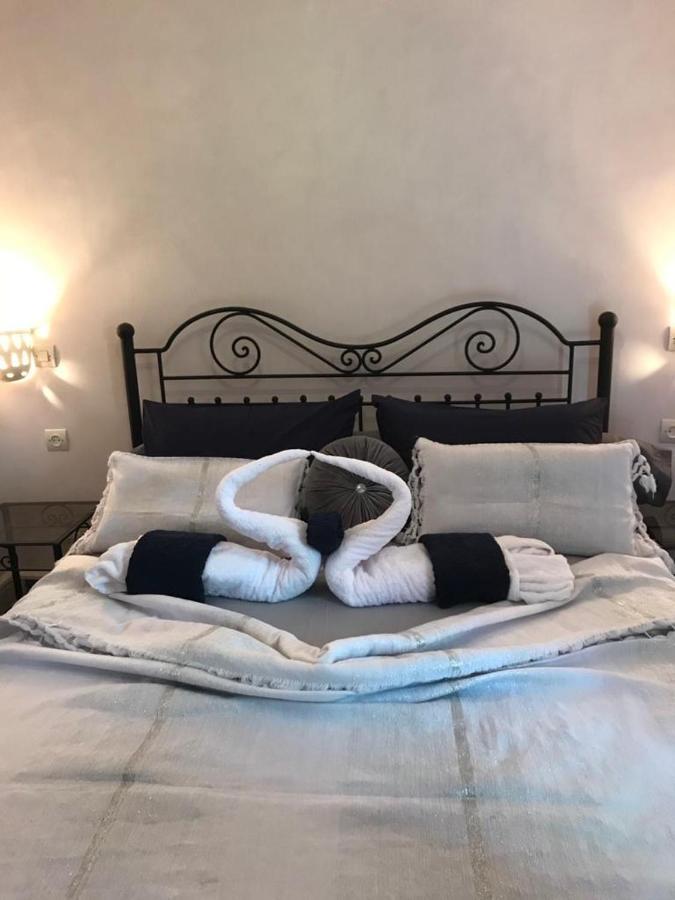 Authentic Moroccan Charm Apartment In Marrakech Terrace Маракеш Екстериор снимка